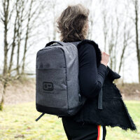 ChackPack Rucksack - diebstahlsicher inkl. USB-Ladeanschluss anthrazit